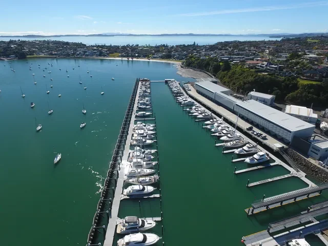 HMB 18m berth for sale