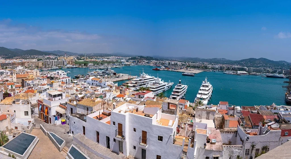 IGY-Ibiza-Marinaberths